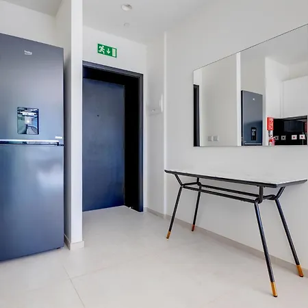 Mercury-tower Modern