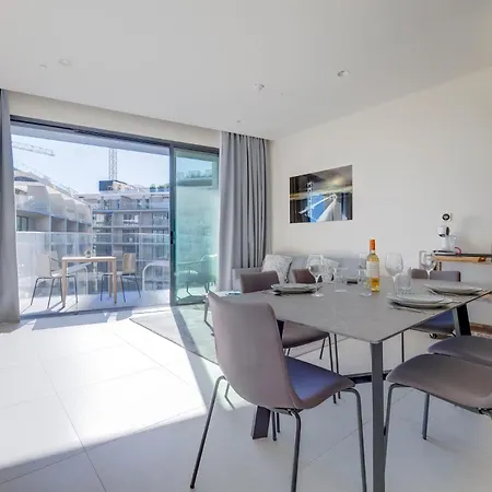 Apartment Mercury-tower Modern