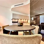 Apartment Mercury-tower With Pool