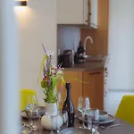 Apartment Mercury-tower With Pool