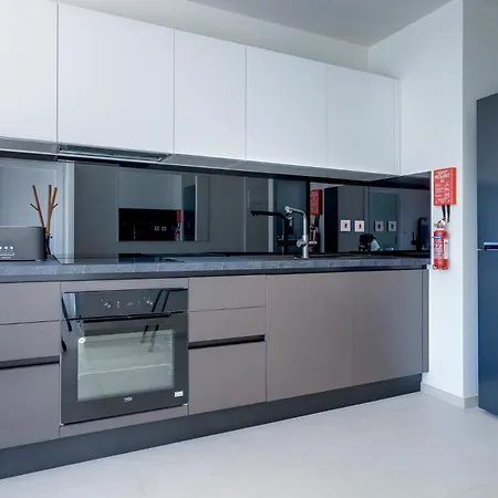 Διαμέρισμα Mercury-tower With Pool Saint Julian's