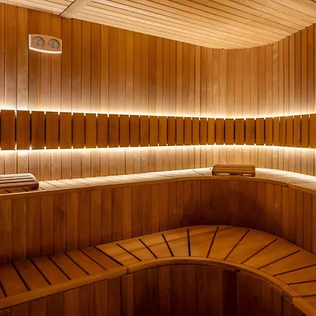 Mercury-tower With Pool Apartamento San Julián