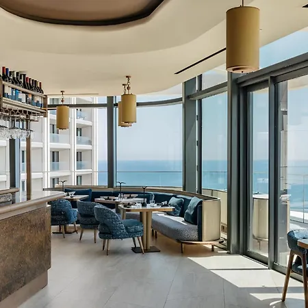 Apartamento Mercury-tower With Pool