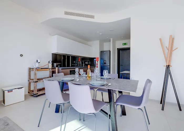 Apartamento Mercury-tower With Pool