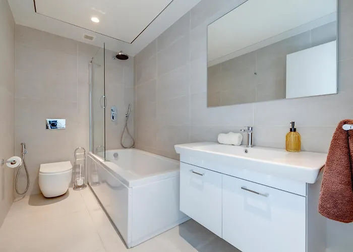 Mercury-tower With Pool Apartamento San Julián