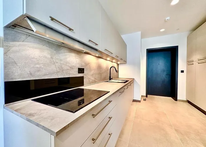 Apartamento Mercury-tower With Pool *