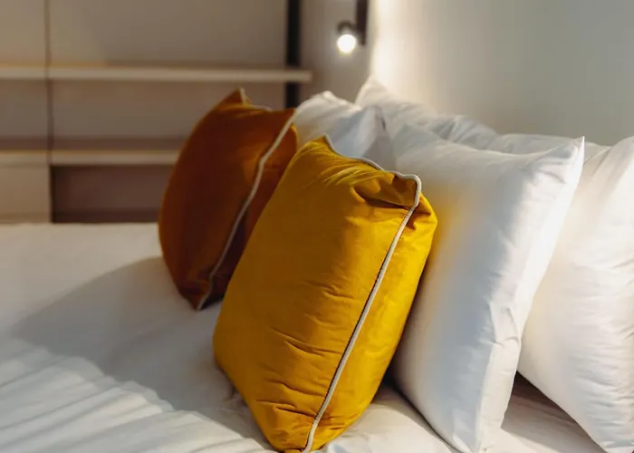 Mercury-tower With Pool Apartamento